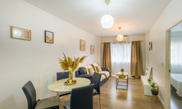 Reventa - Apartment -
Torrevieja - Estacion De Autobuses