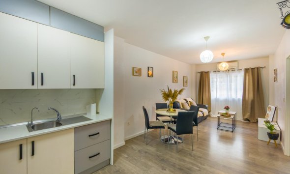 Reventa - Apartment -
Torrevieja - Estacion De Autobuses