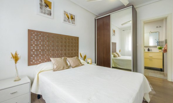 Reventa - Apartment -
Torrevieja - Estacion De Autobuses