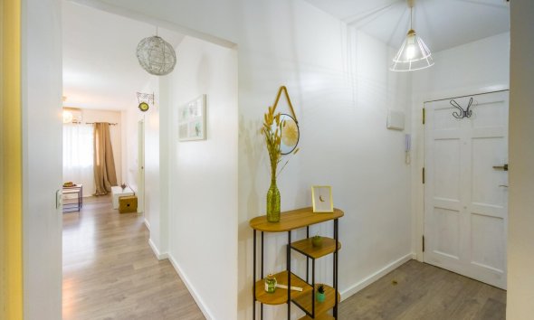 Reventa - Apartment -
Torrevieja - Estacion De Autobuses