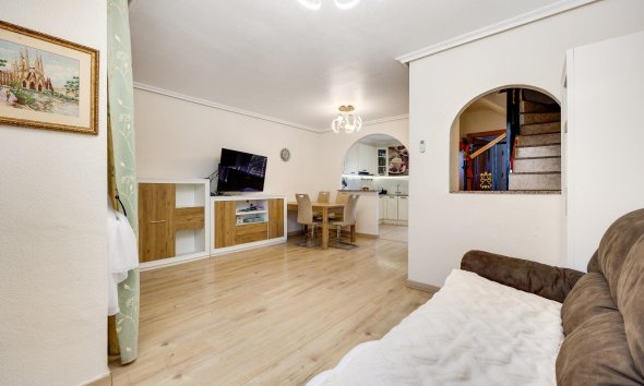 Reventa - Town House -
Torrevieja - Aguas Nuevas