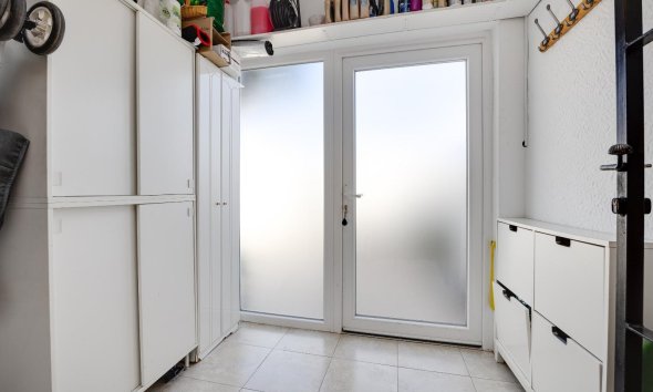 Reventa - Town House -
Torrevieja - Aguas Nuevas