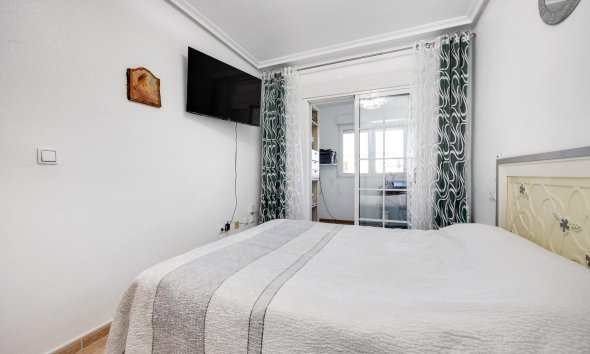 Reventa - Town House -
Torrevieja - Aguas Nuevas