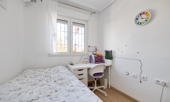 Reventa - Town House -
Torrevieja - Aguas Nuevas