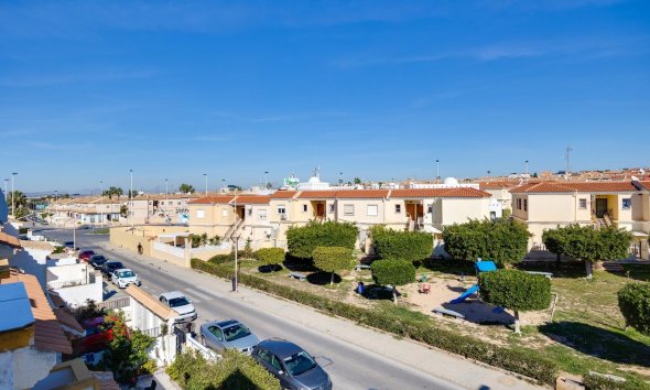 Reventa - Town House -
Torrevieja - Aguas Nuevas