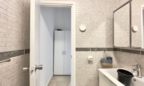 Reventa - Town House -
Torrevieja - La Siesta - El Salado - Torreta