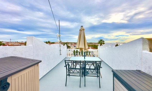 Reventa - Town House -
Torrevieja - La Siesta - El Salado - Torreta