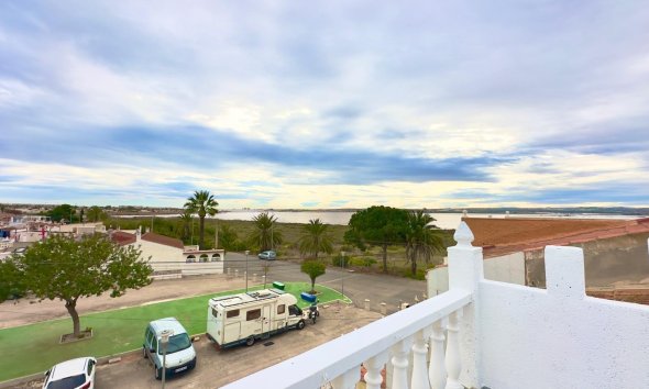 Reventa - Town House -
Torrevieja - La Siesta - El Salado - Torreta