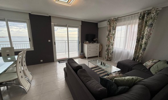 Reventa - Apartment -
Torrevieja - Playa De Los Naufragos