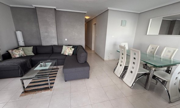 Reventa - Apartment -
Torrevieja - Playa De Los Naufragos
