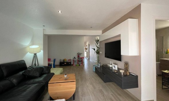 Resale - Town House -
Pilar de la Horadada - Zona Pueblo