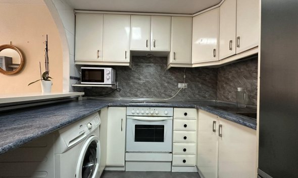 Revente - Apartment -
Torrevieja - Centro