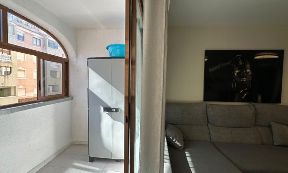 Revente - Apartment -
Torrevieja - Centro