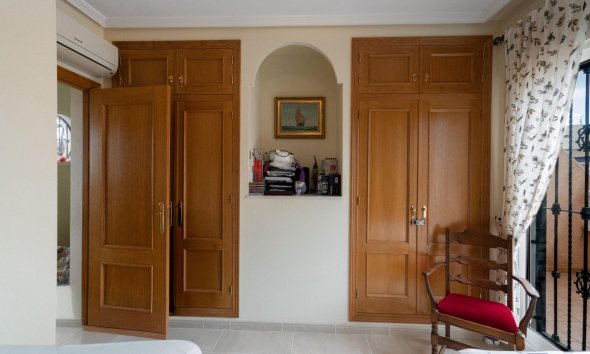 Resale - Town House -
Orihuela Costa - Los Dolses