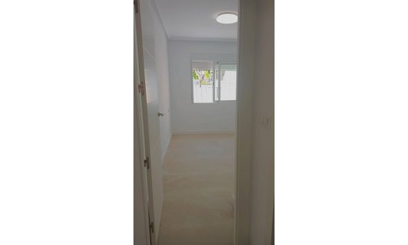 Revente - Town House -
Pilar de la Horadada