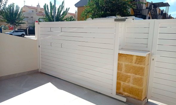 Revente - Town House -
Pilar de la Horadada