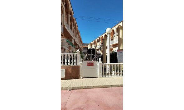 Revente - Attique -
Torrevieja - La Mata Pueblo