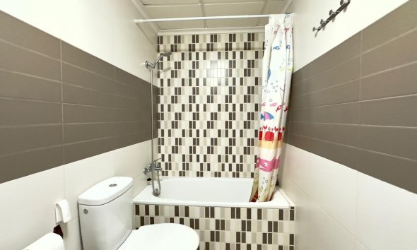 Reventa - Apartment -
Torrevieja