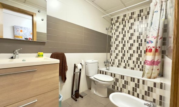 Reventa - Apartment -
Torrevieja