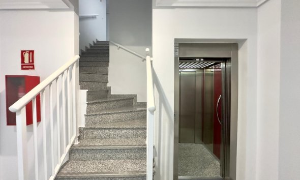 Reventa - Apartment -
Torrevieja