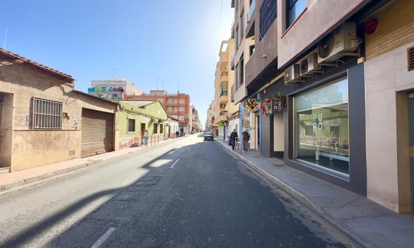 Reventa - Apartment -
Torrevieja