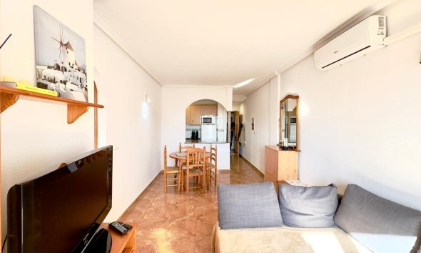 Resale - Apartment -
Torrevieja - Centro