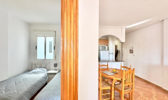 Resale - Apartment -
Torrevieja - Centro