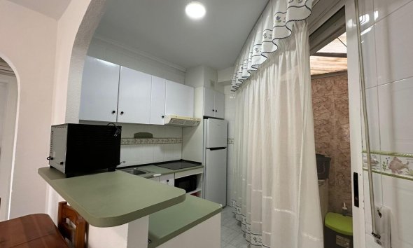 Reventa - Bungalow -
Orihuela Costa - Los Almendros-la Florida