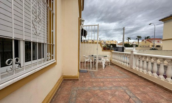 Reventa - Bungalow -
Orihuela Costa - Los Almendros-la Florida
