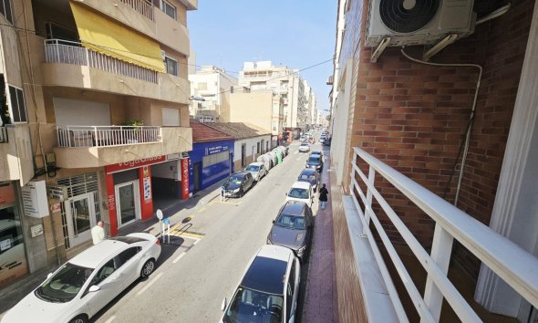 Resale - Apartment -
Torrevieja - Estacion De Autobuses