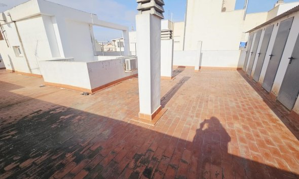 Resale - Apartment -
Torrevieja - Estacion De Autobuses