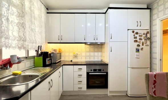 Reventa - Apartment -
Torrevieja - Centro