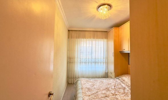 Reventa - Apartment -
Torrevieja - Centro