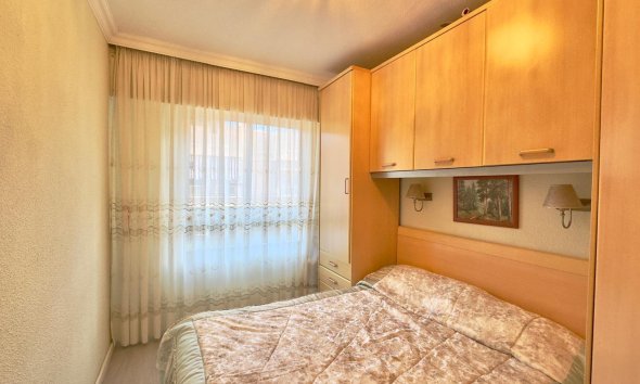 Reventa - Apartment -
Torrevieja - Centro