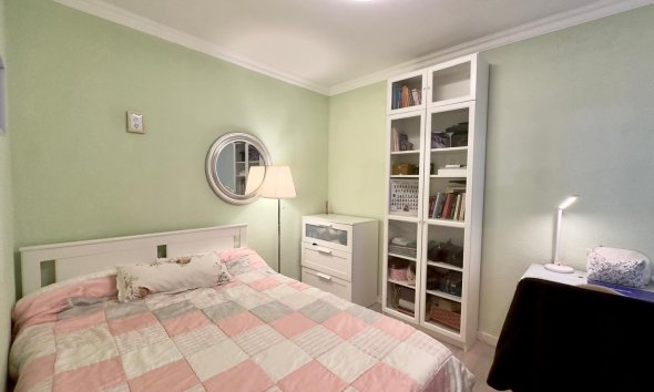 Reventa - Apartment -
Torrevieja - Centro