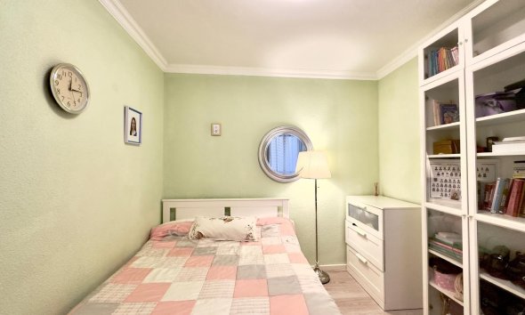 Reventa - Apartment -
Torrevieja - Centro