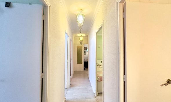 Reventa - Apartment -
Torrevieja - Centro