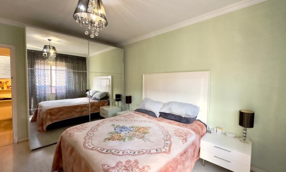 Reventa - Apartment -
Torrevieja - Centro