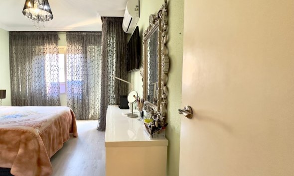 Reventa - Apartment -
Torrevieja - Centro