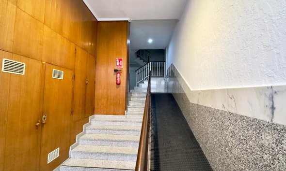 Reventa - Apartment -
Torrevieja - Centro