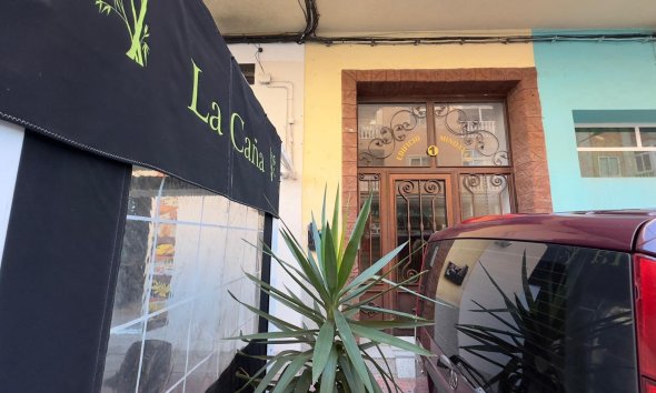 Reventa - Apartment -
Torrevieja - Centro