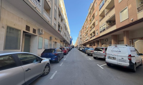 Reventa - Ático -
Torrevieja - Parque de las Naciones