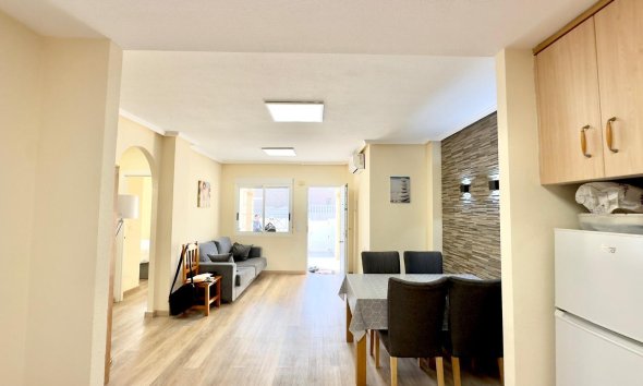 Revente - Bungalow -
Torrevieja - Torreblanca