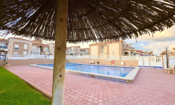 Revente - Bungalow -
Torrevieja - Torreblanca