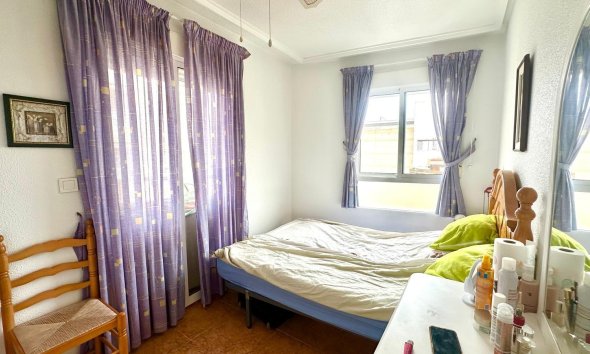 Revente - Apartment -
Torrevieja