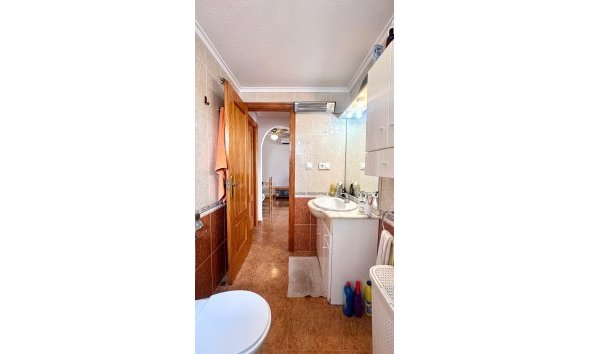 Revente - Apartment -
Torrevieja