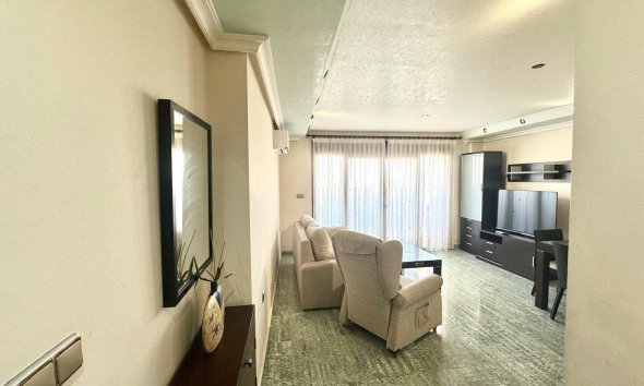 Reventa - Ático -
Torrevieja