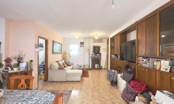 Reventa - Ático -
Torrevieja - Estacion De Autobuses