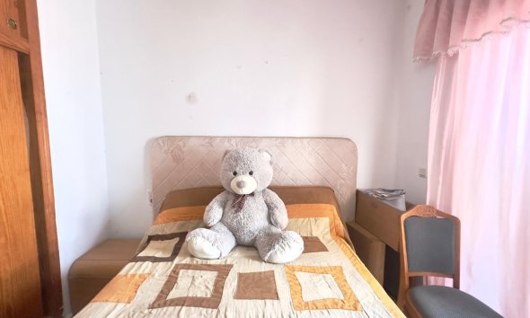 Reventa - Ático -
Torrevieja - Estacion De Autobuses