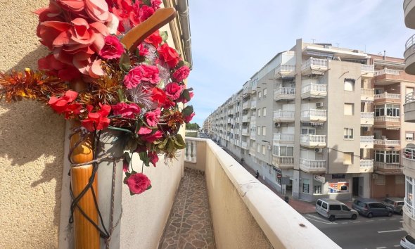 Reventa - Ático -
Torrevieja - Estacion De Autobuses